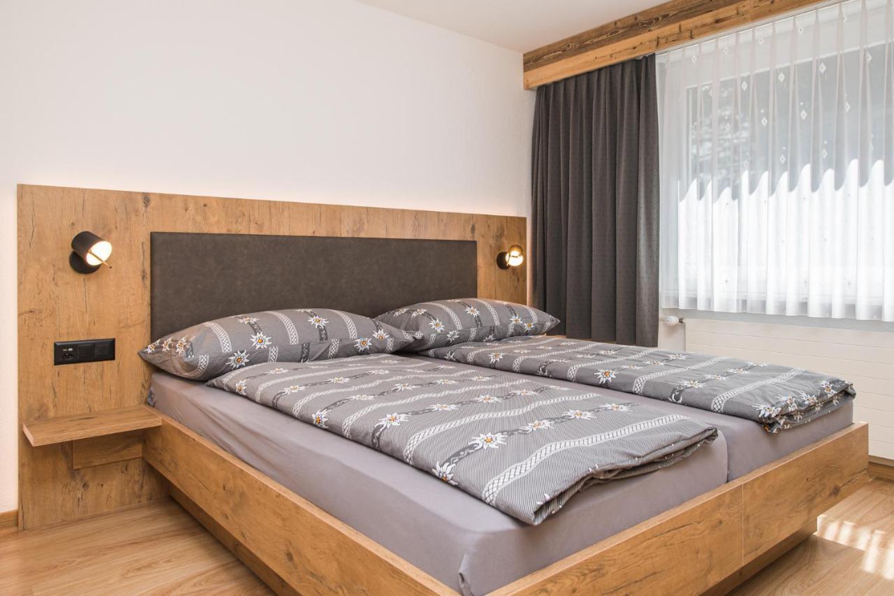 Haus Floralp Lägenhet Zermatt Exteriör bild